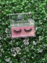 Load image into Gallery viewer, Mink Lashes
